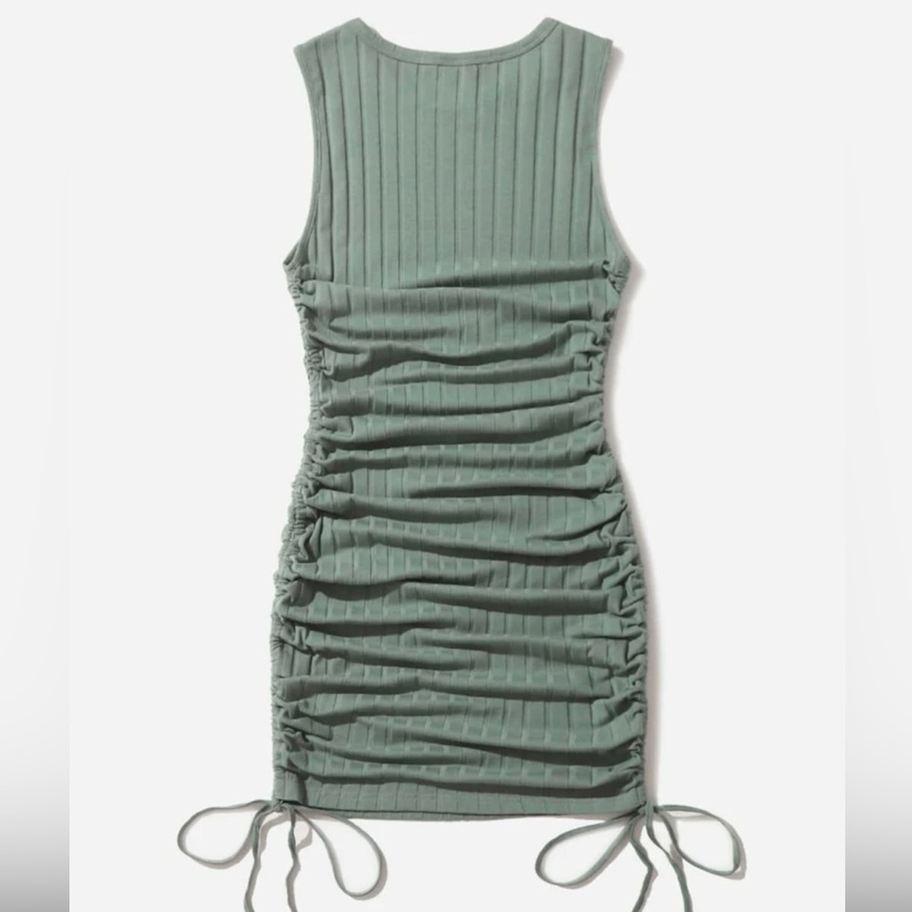 SHEIN EZwear Ruched Drawstring Body Con dress